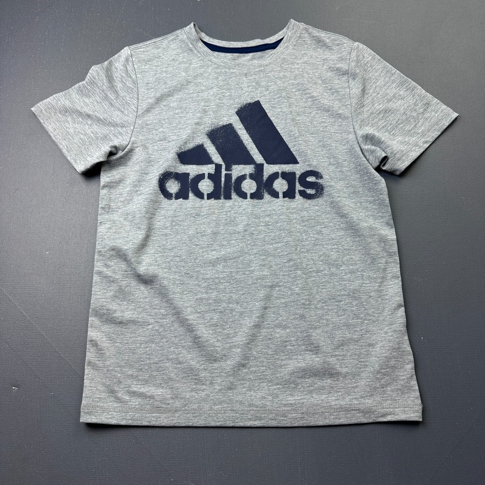 Adidas T-Shirt Boys Small 8 Gray Logo Athletic Tee Soccer Baseball Basketball